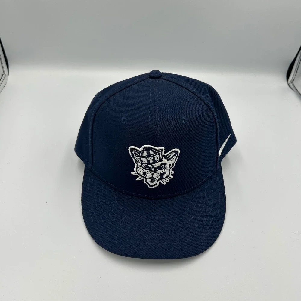 Nike Hat Unisex OSFA Navy BYU Cougars Vintage Mascot Snapback Dri-FIT